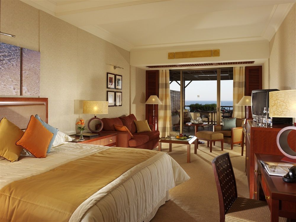 Four Seasons Hotel Agios Tychonas Room photo